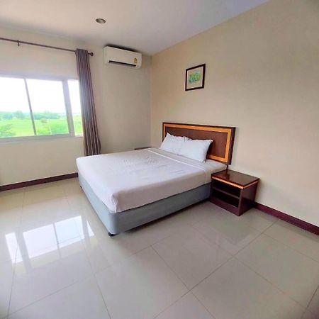 Kp Hotel Udonthani Kumphawapi Eksteriør bilde